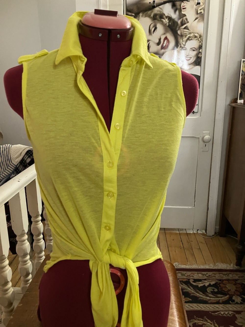 6/25$ Women’s Sleeveless Tie-Front Collared Top - Bright Yellow